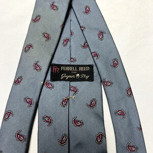 Ferrell Reed For Joyner Fry NeckTie‎ All Silk Made By Hand England Blue Paisley